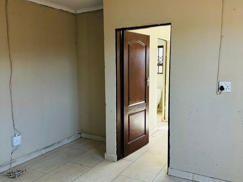1 Bedroom Available for Rent in Dawn Park - Photo 5