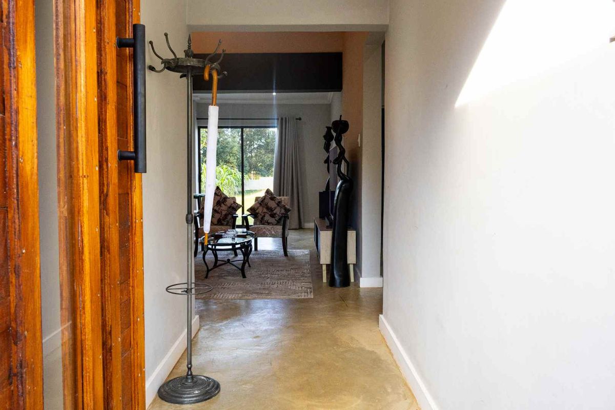 Move-In Ready Home with Modern Charm, Hilton - Photo 5