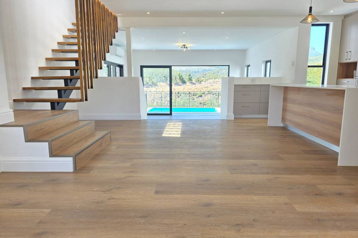 No Transfer Duty! Just move in! - Photo 4