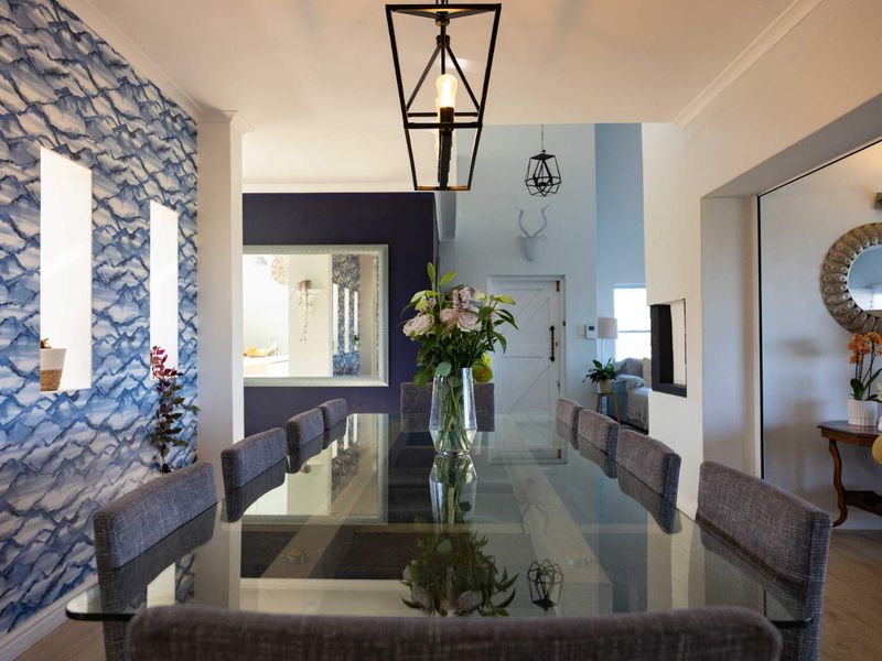 Sophisticated Luxury Living on the Slopes of Noordhoek Mountain - Photo 5