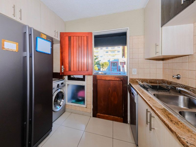 Empty & Urgent! Popular Townhouse Complex on the Ridge Highbury. - Photo 8