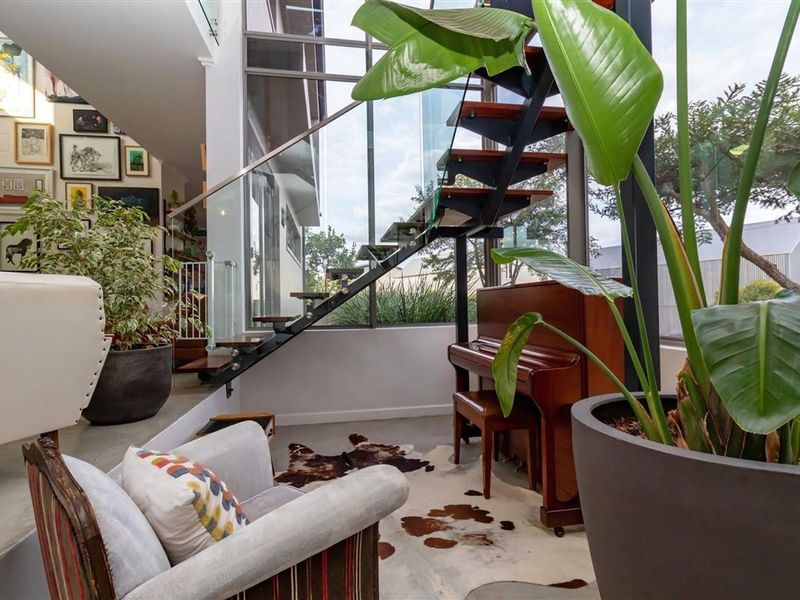 A bold design in Waterfall Country Village - Photo 6