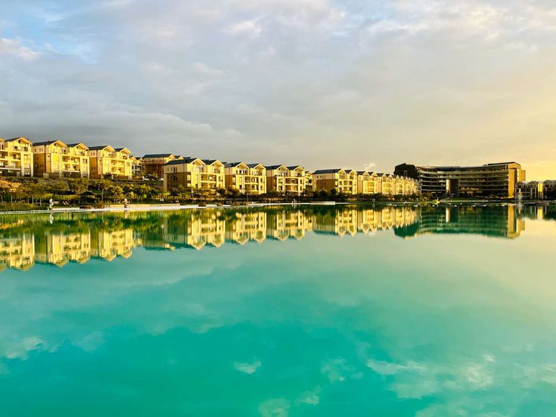 Luxurious 3 bedroom, lagoon facing apartment for sale at Munyaka Estate, Waterfall - Photo 6