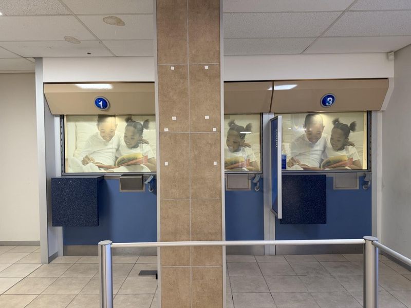 A Premium Retail Space - Photo 6