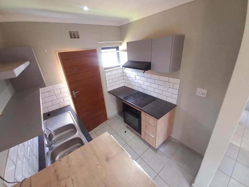 Three bedrooms house for sale in Lotus Gardens Capital View Estate - Photo 6