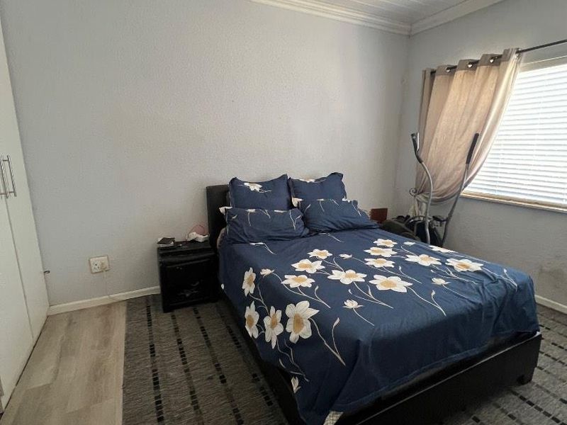 2 Bedroom Flat For Sale In Silveroaks Kuils River - Photo 8