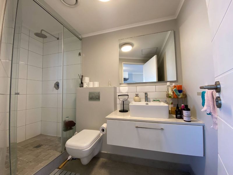 Where Lifestyle Meets Smart Returns - Photo 7