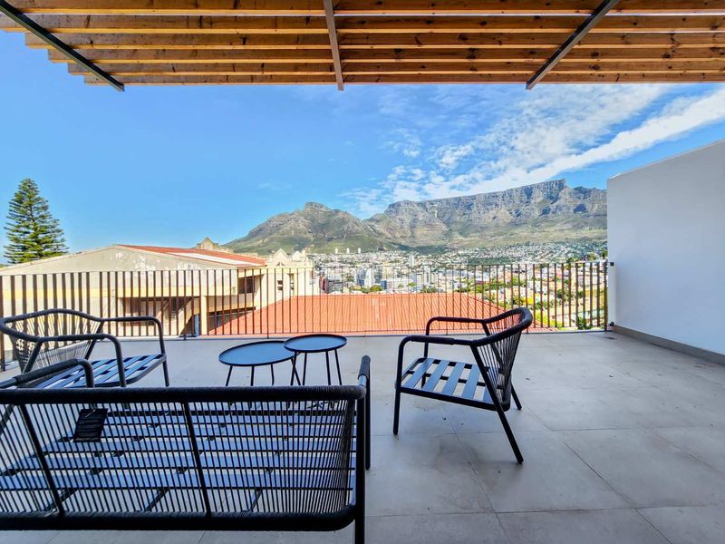 Brand new apartment in the heart of Cape Town - Photo 4