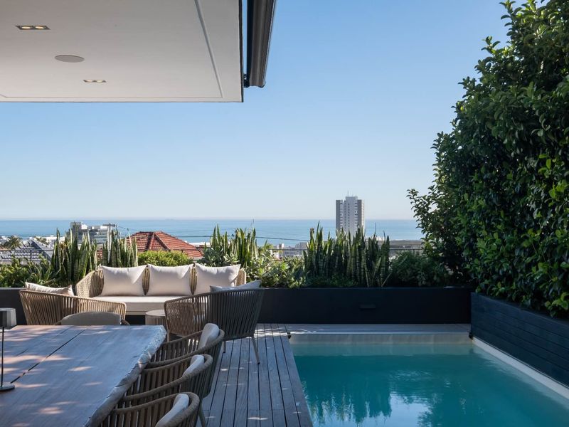 Stylishly Sleek - Photo 4