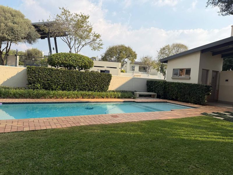 Sunny One Bed Garden Apartment - Photo 9