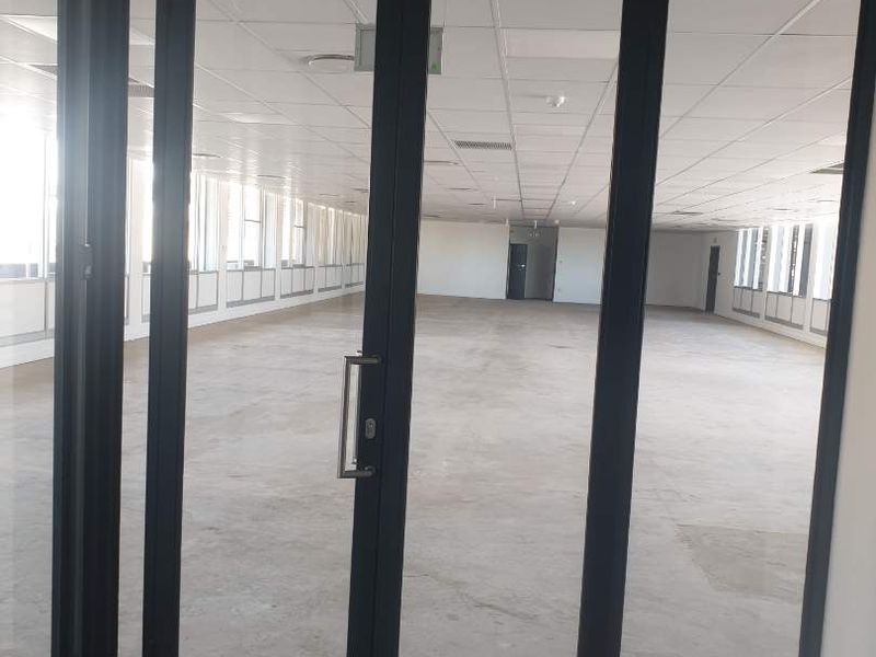 CENTRAL WNK TO LET - MODERN NEWLY RENOVATED - Photo 7