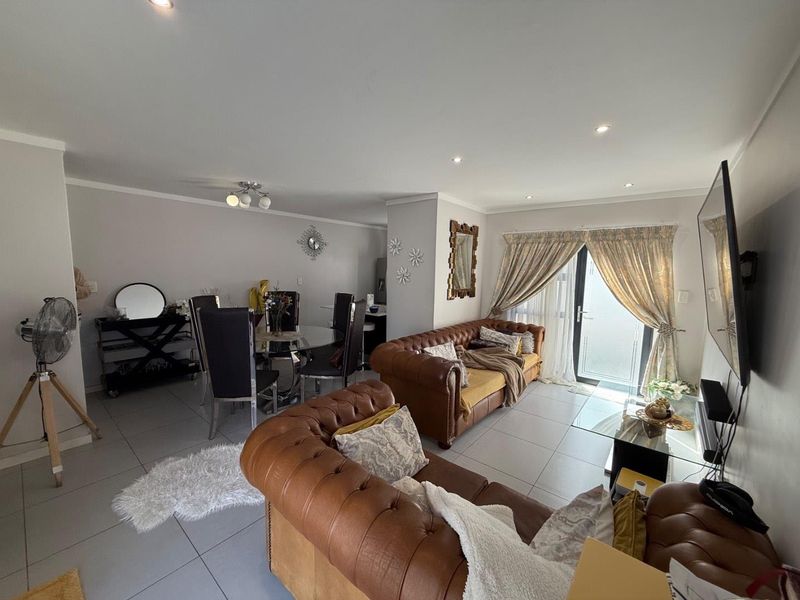 Stylish, Low-Maintenance Living in a Premier Pretoria East Estate - Photo 4