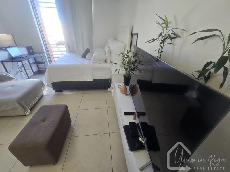 THE ULTIMATE BACHELOR RETREAT - Photo 6