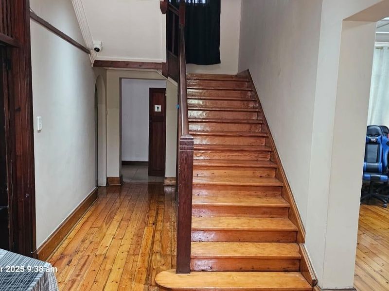 Four Bedroom House to Rent in Queensburgh (Northdene) - Photo 2