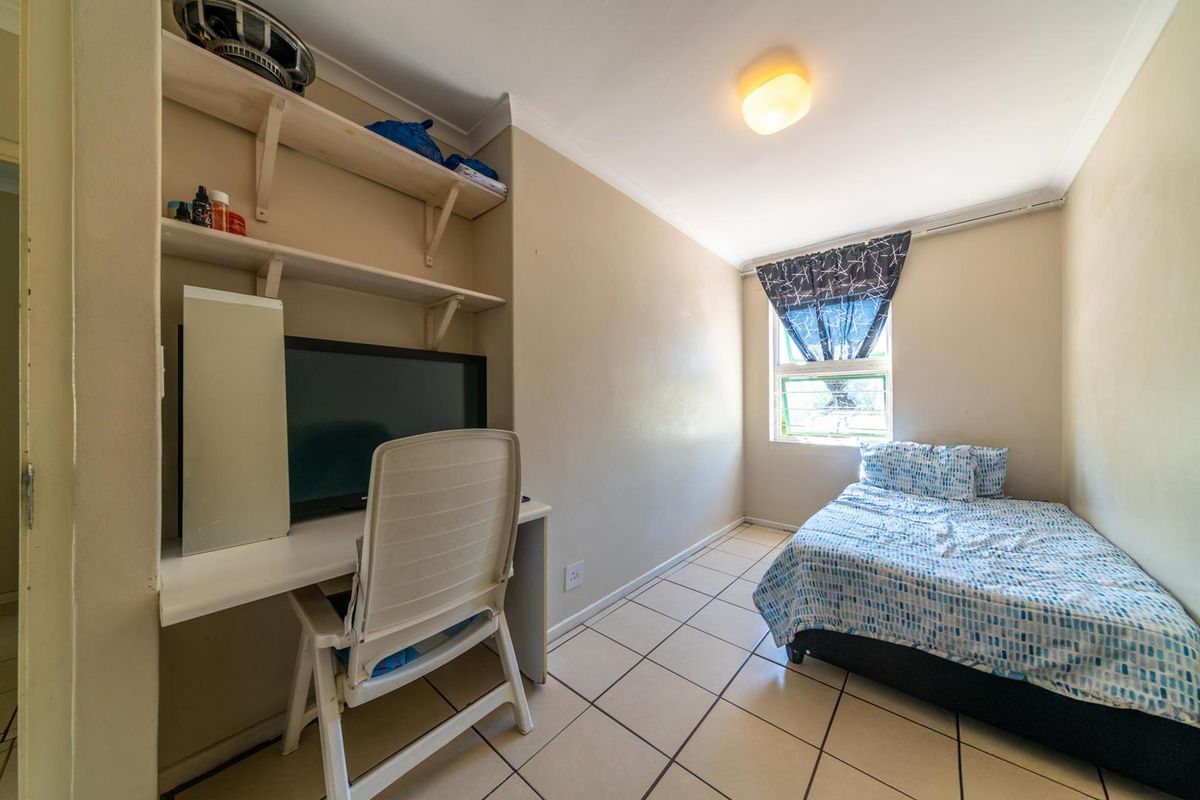 Fully Furnished 2-Bedroom Apartment Near Stellenbosch Campus - Photo 5