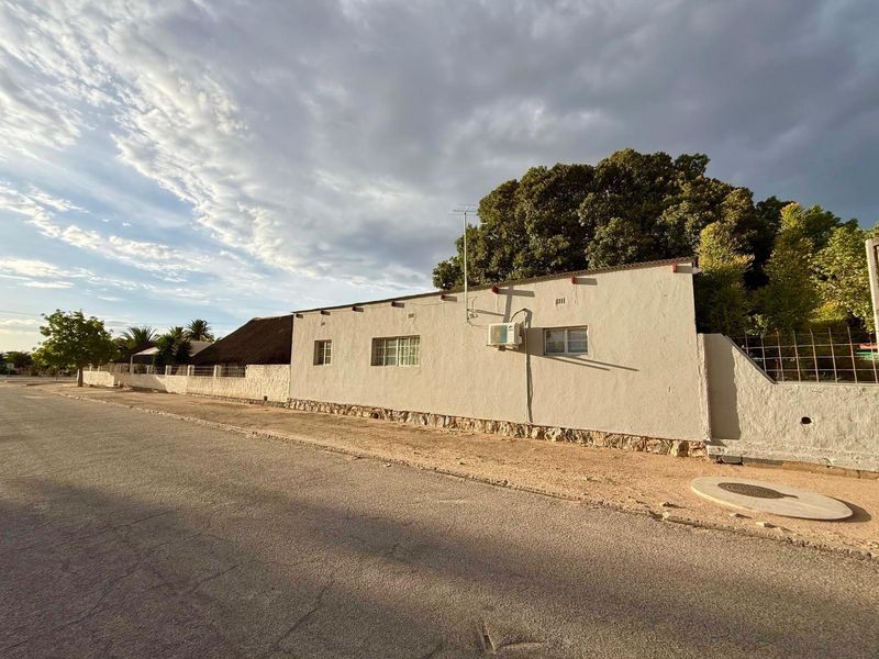 14 Bedrooms Houses For Sale in Outjo - Photo 2