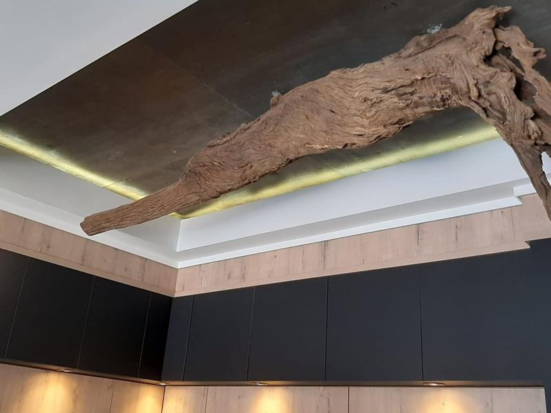 Stunning Upmarket Apartment - Photo 6