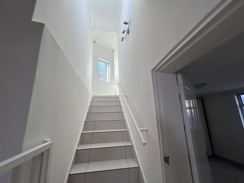 Spacious, private, and perfectly positioned in the heart of Kleine Kuppe - Photo 5