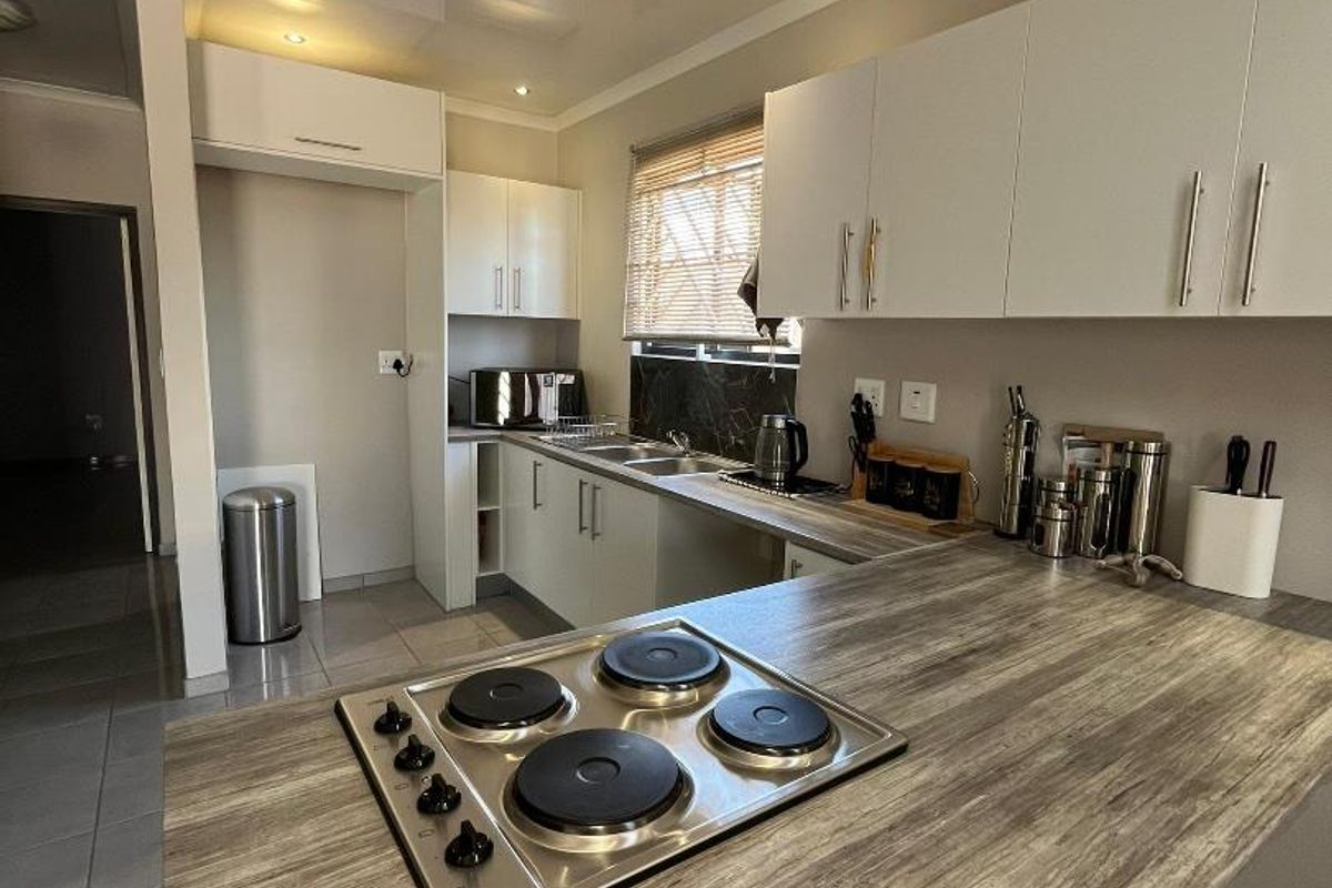 **Charming Double-Story Home in Osona Village** - Photo 2