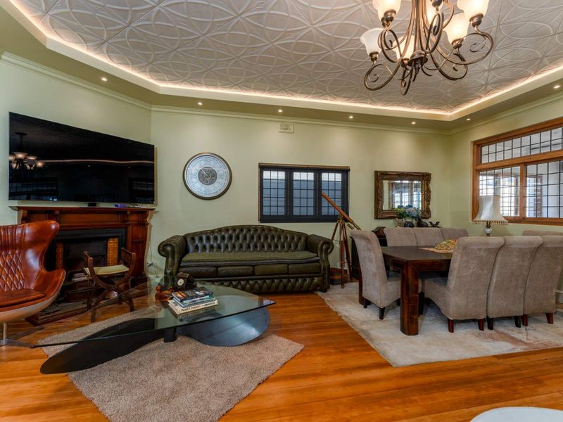 A rare coastal estate overlooking False Bay - Photo 4