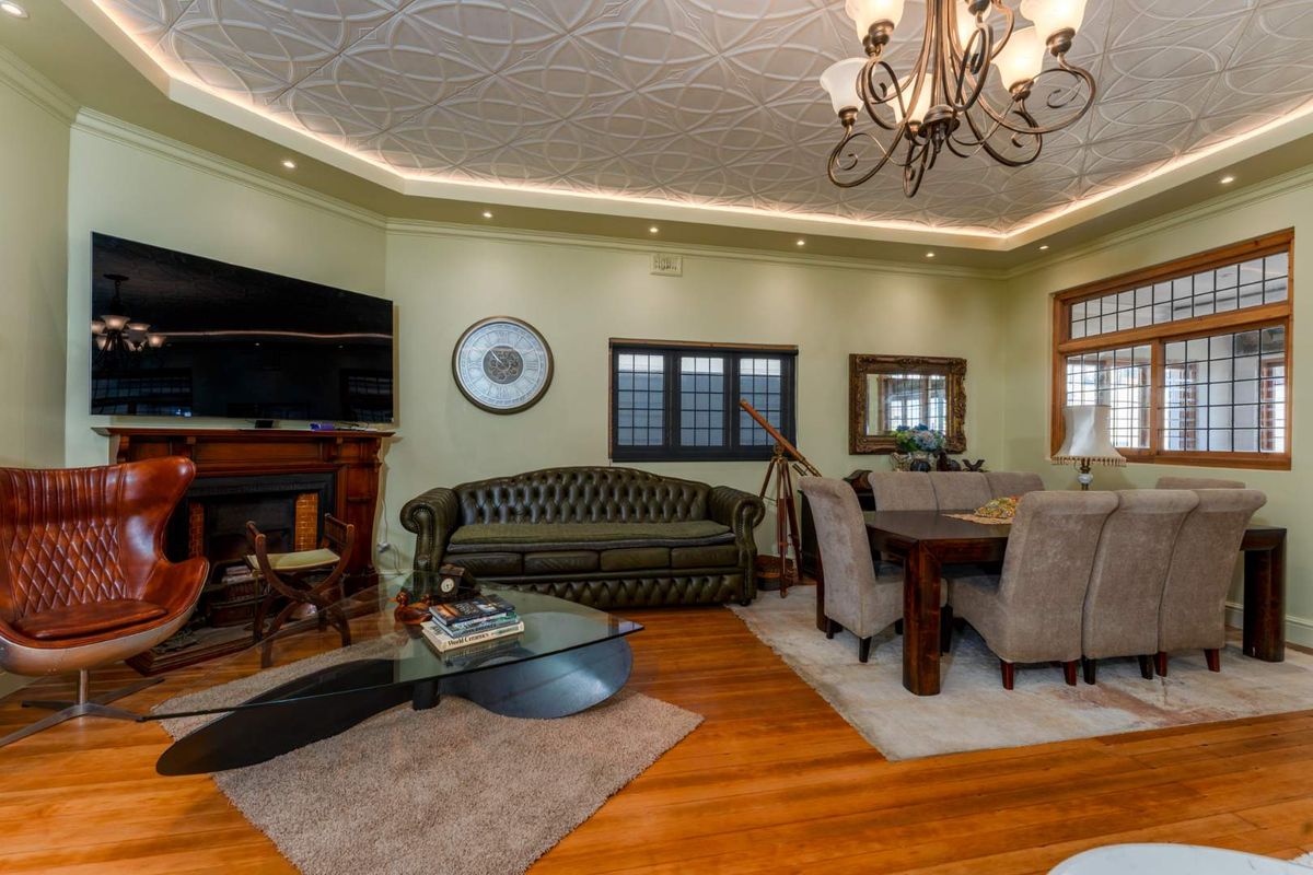A rare coastal estate overlooking False Bay - Photo 4