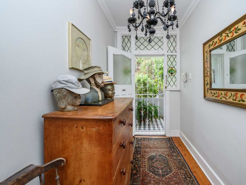 Elegant Heritage Home with Income-Generating Potential in Richmond Hill - Photo 6