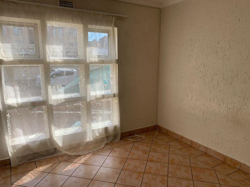 2 bedroom apartment for sale at Phuket in Wincherster hills - Photo 10