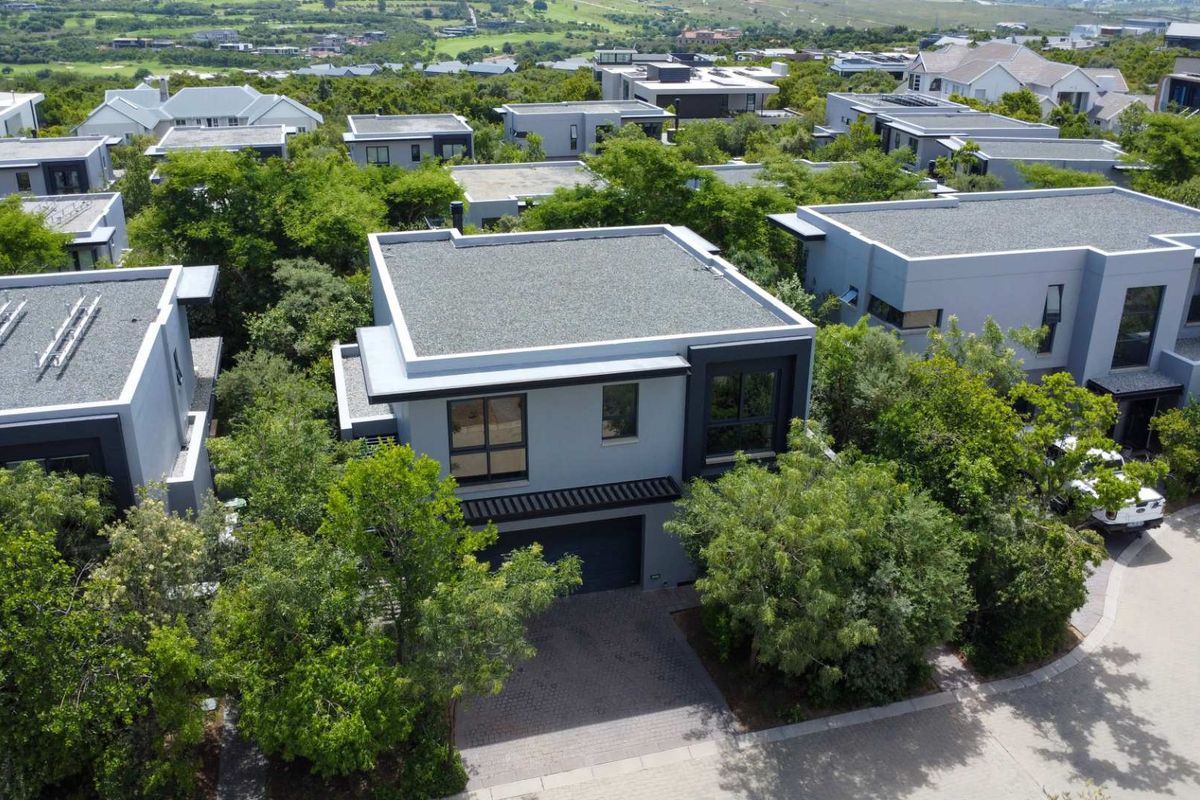 Luxury Living at 65 on Park – Steyn City - Photo 2