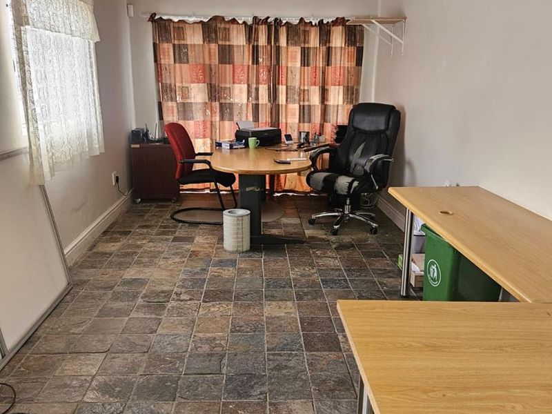 Commercial Property To Let in Newton Park - Photo 7