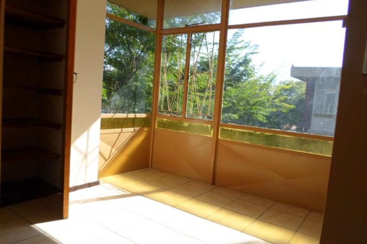 2 BEDROOM FLAT TO RENT IN PRETORIA NORTH - Photo 5