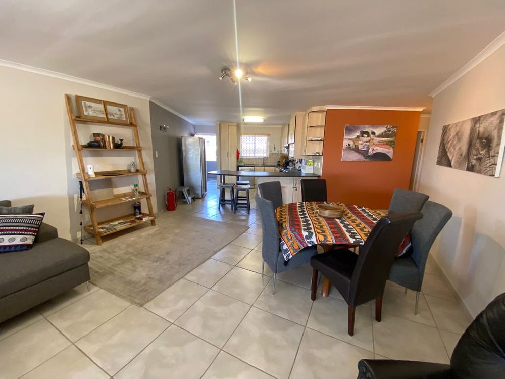 Open-plan kitchen, lounge and dining area