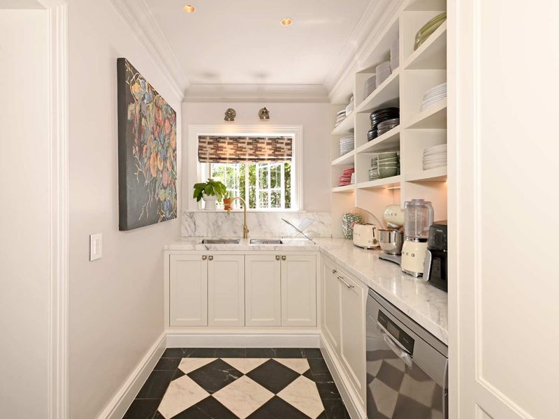 RARE BY DESIGN - Photo 8