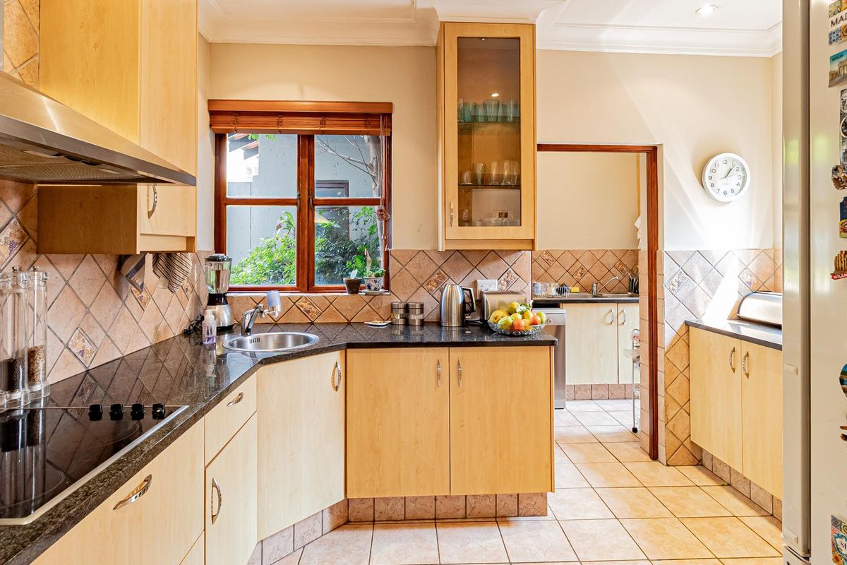 3 Bedroom for Sale in San Raphael Estate Morningside - Photo 3