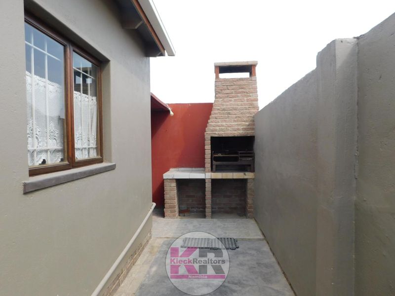 Quaint home by the sea - Photo 5