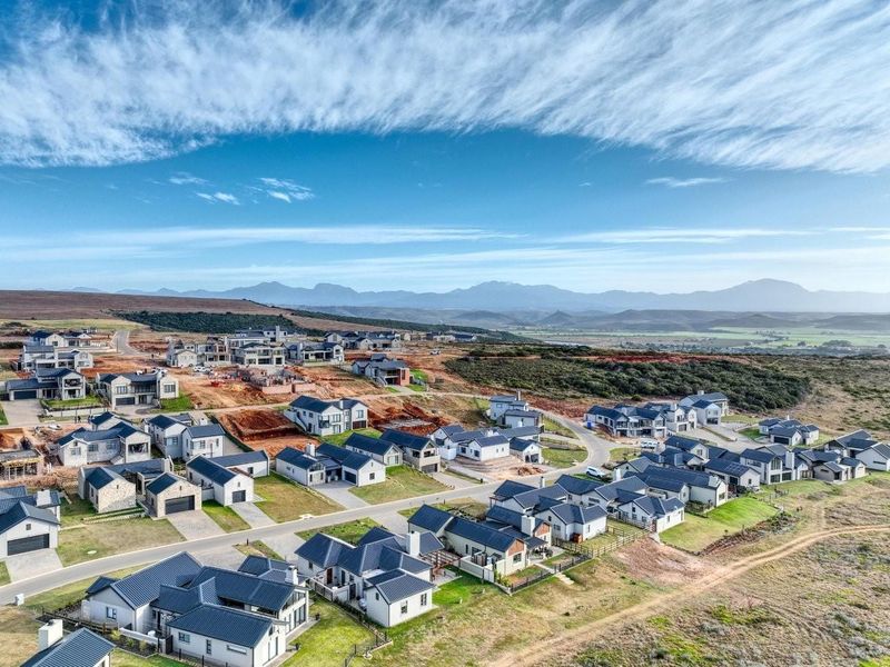 667m2 Vacant Stand For Sale in Phase 8 Hartland Lifestyle Esate - Exclusive Opportunity - Photo 3