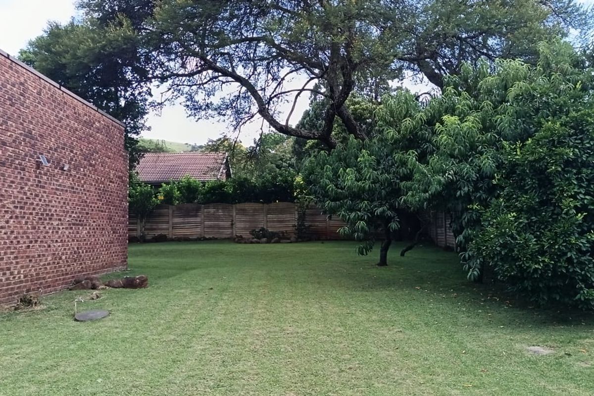 HOUSE FOR SALE,SKUINSHOOGTE,NEW CASTLE - Photo 3