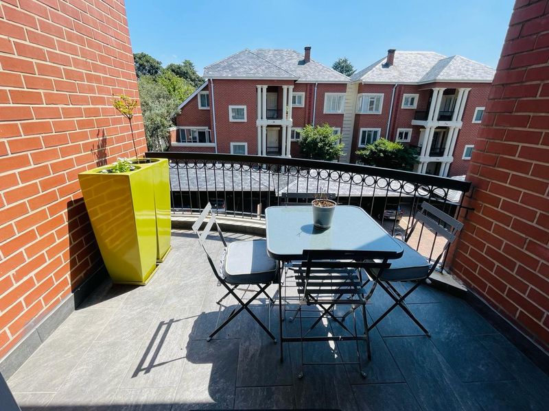 2 Bed Furnished Apartment for Rent at The Melrose - Photo 3