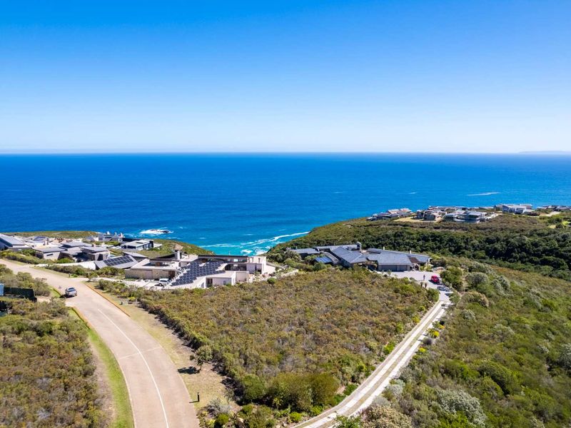 COASTAL PARADISE IN BREAKWATER BAY ECO ESTATE - Photo 2