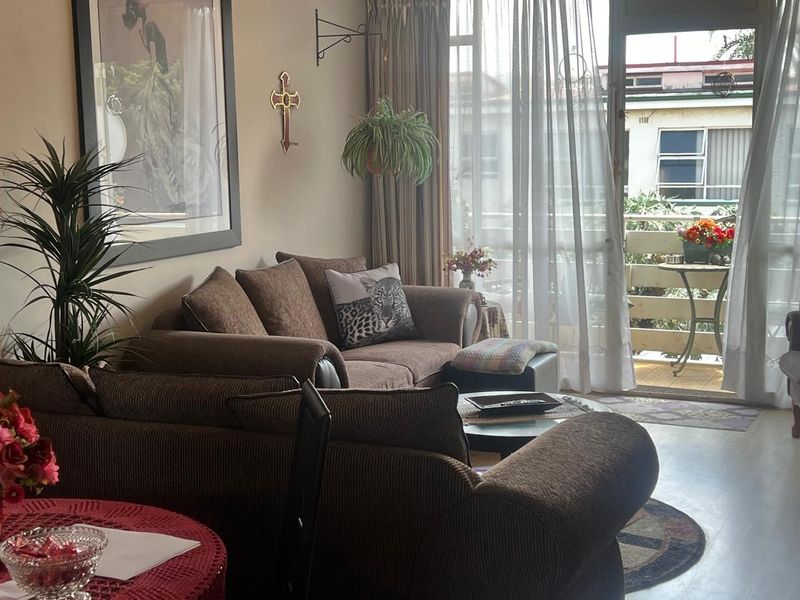 This lock up and go upstairs unit is up for grabs in a lovely complex. - Photo 7