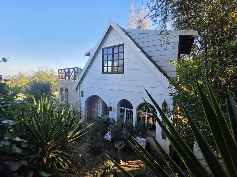 OWN YOUR TUSCAN HAVEN IN GLENVISTA - Photo 1