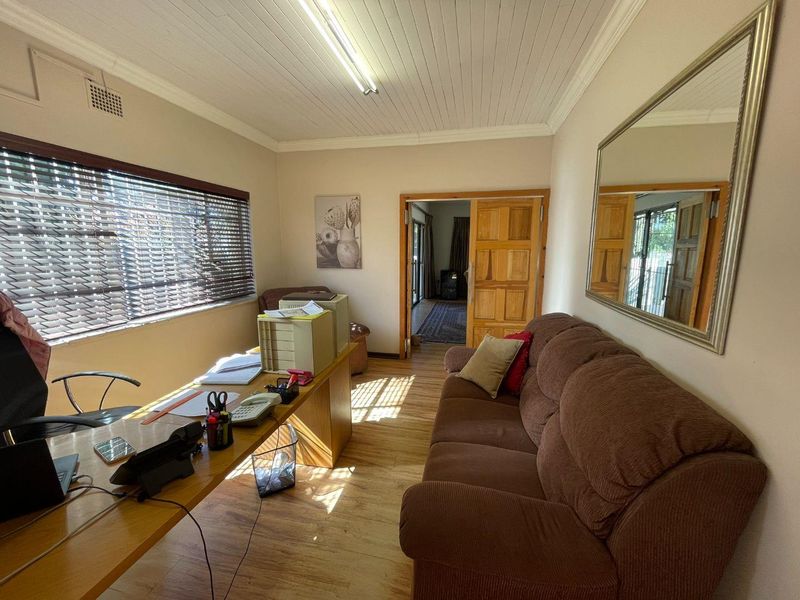 PERFECT LOCATION DEVELOPMENT OPPORTUNITY - Photo 6