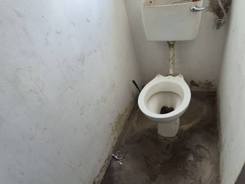 Prime Investment Opportunity in Grysblock – N$1,600,000 Excluding Costs and N$18k Monthly Income - Photo 4