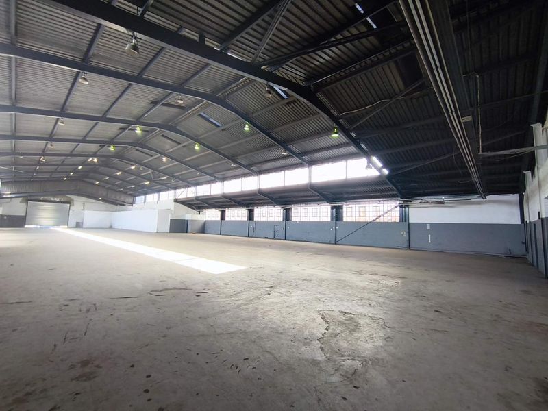 3,029m2 Warehouse To Let in Johannesburg Central - Photo 8