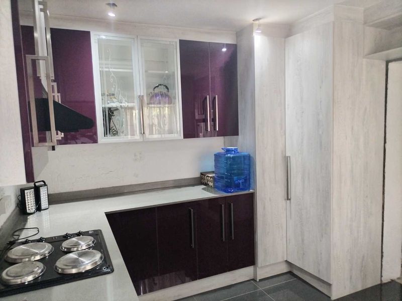 This House has endless opportunities, Best for a big family or investment purposes - Photo 8