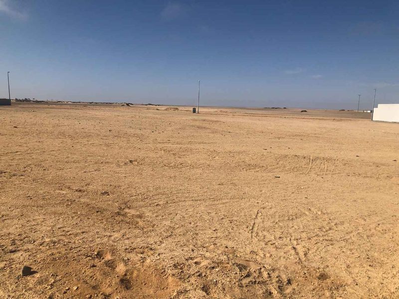 Vacant plot available close to the beach. - Photo 3