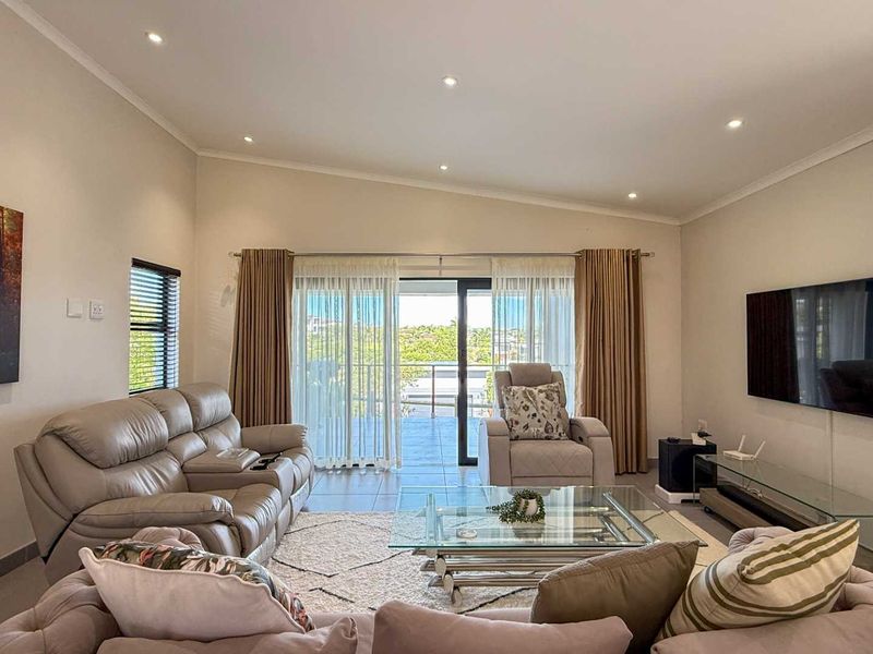 Where family life feels easy- Palm Lakes Estate - Photo 9