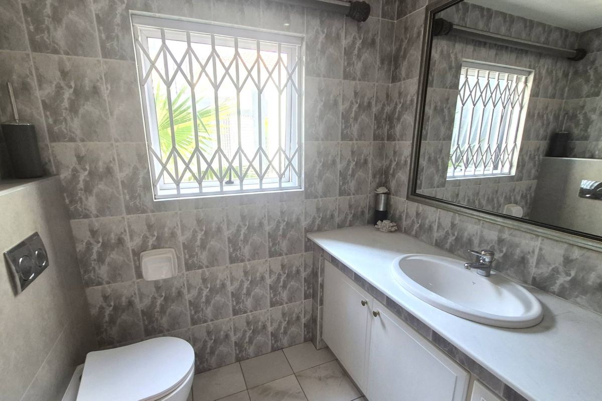 Exceptional 5 Bedroom Free Standing House in Morningside – Prime Position Near Sandton CBD | Ideal Luxury Home or Boutique Guesthouse Opportunity** - Photo 3