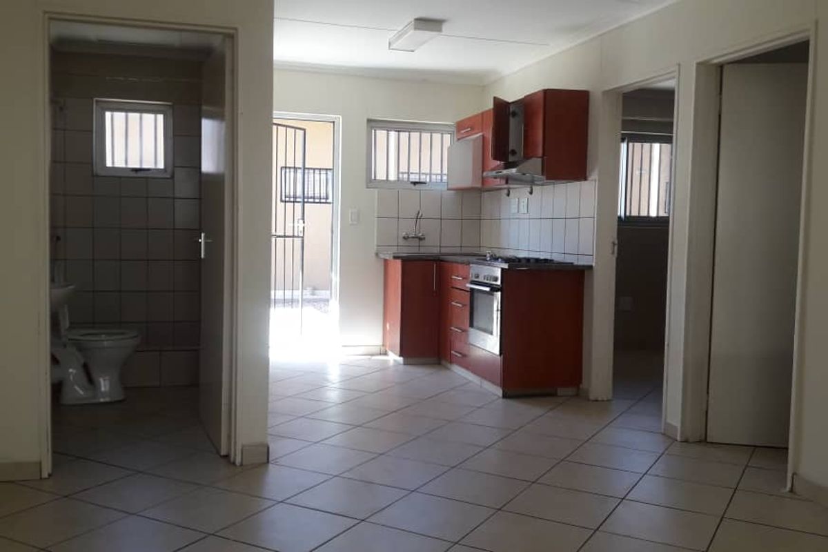 Apartment For Sale In Hans Court, Otjomuise - Photo 4