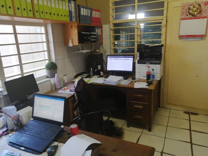 UNIQUE OPPORTUNITY - Photo 5