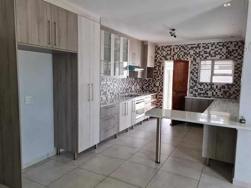 Step into this beautiful maintained and very neat family home, perfectly located in Extension 6, Okahandja. - Photo 3